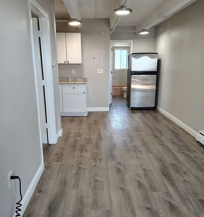 1960 Dallas St #402