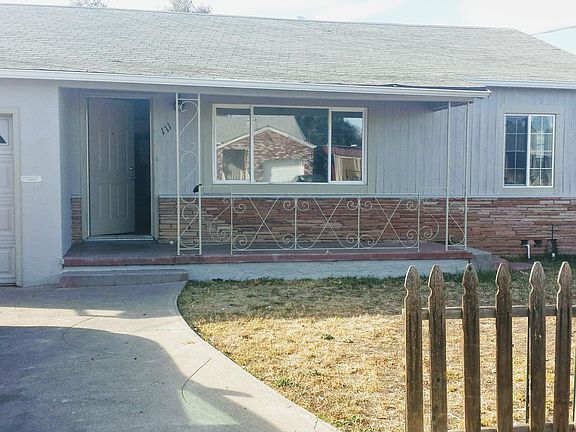 3rd image of 111 Creed Ave
