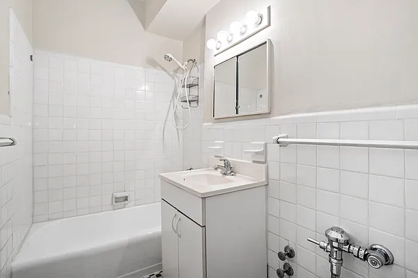 Rented by Douglas Elliman | media 6