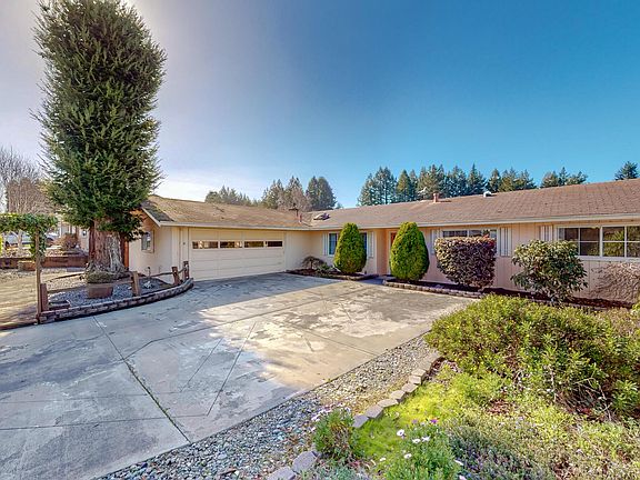 2nd image of 5888 Walnut Dr