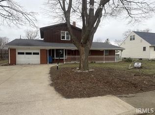 1409 S Park Dr, New Haven, IN 46774