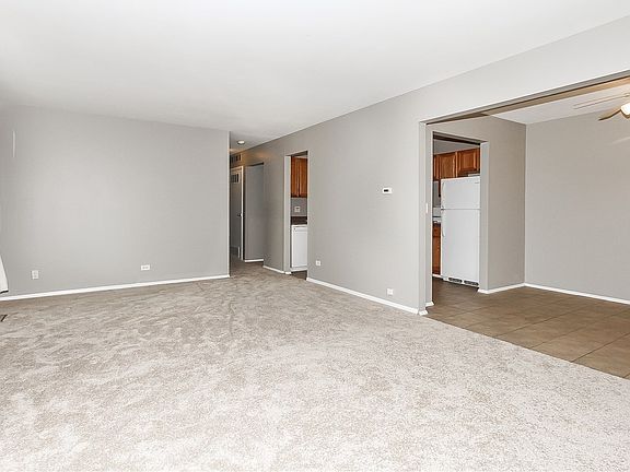 5th image of 1751 Sussex Walk APT D