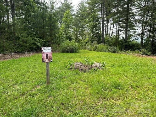 1233 Lakeside Way NW #8, Valdese, NC 28690