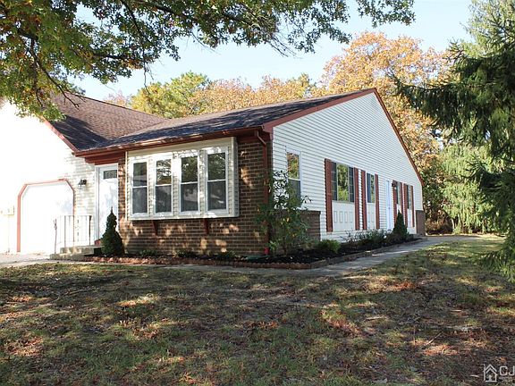 2nd image of 13B Deerfield Dr