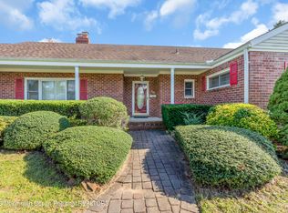 40 Navesink Ave, Atlantic Highlands, NJ