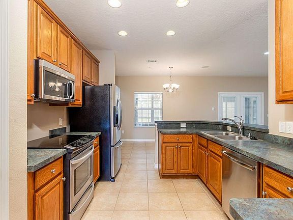 3rd image of 5300 Dalton Cir