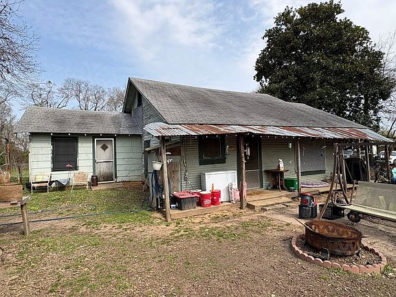 4th image of 705.5 N Mill St