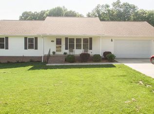 1655 Champ Dr N, Paducah, KY 42003