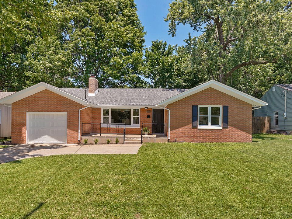 1st image of 1309 E Bennett Street