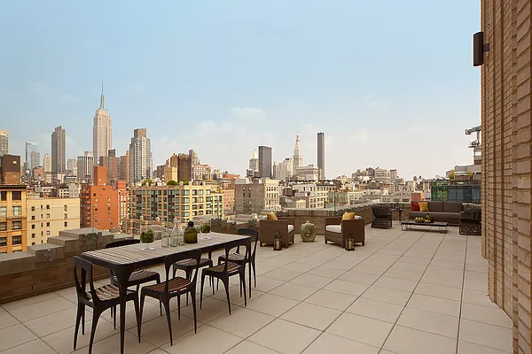 Sold by CORE | media 32