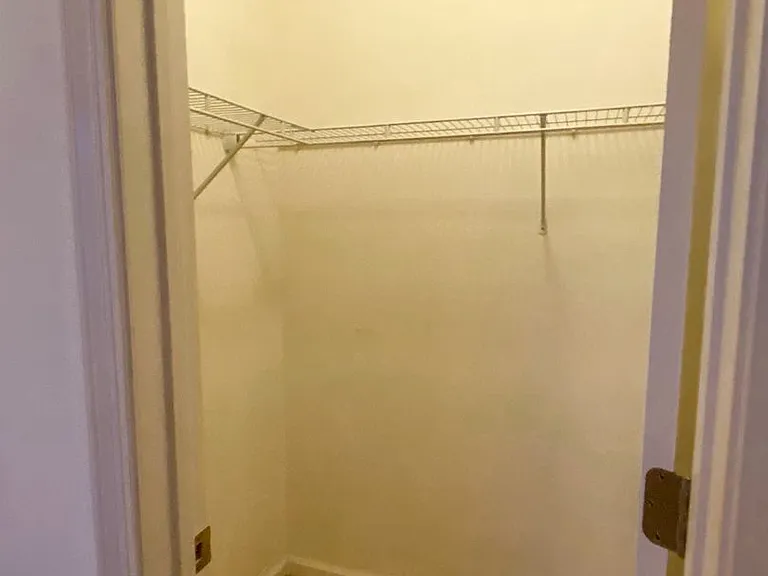 2388 Fleming Dr — Photo 11