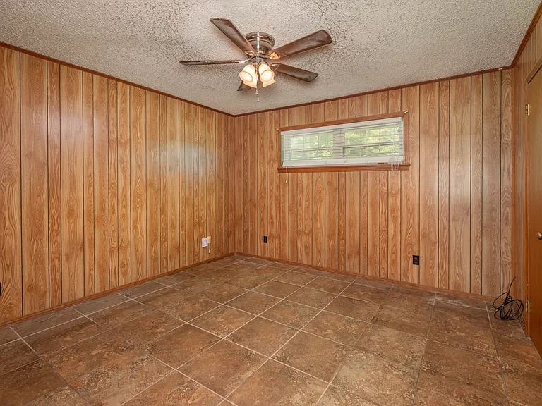 36 Anderson Grove Rd — Photo 12