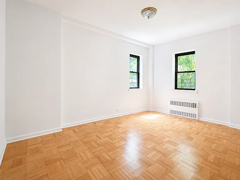 735 Kappock St #1D — Photo 7