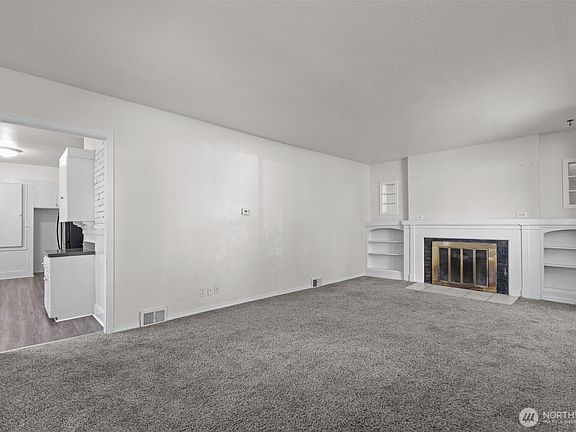 4th image of 250 S 96th Street