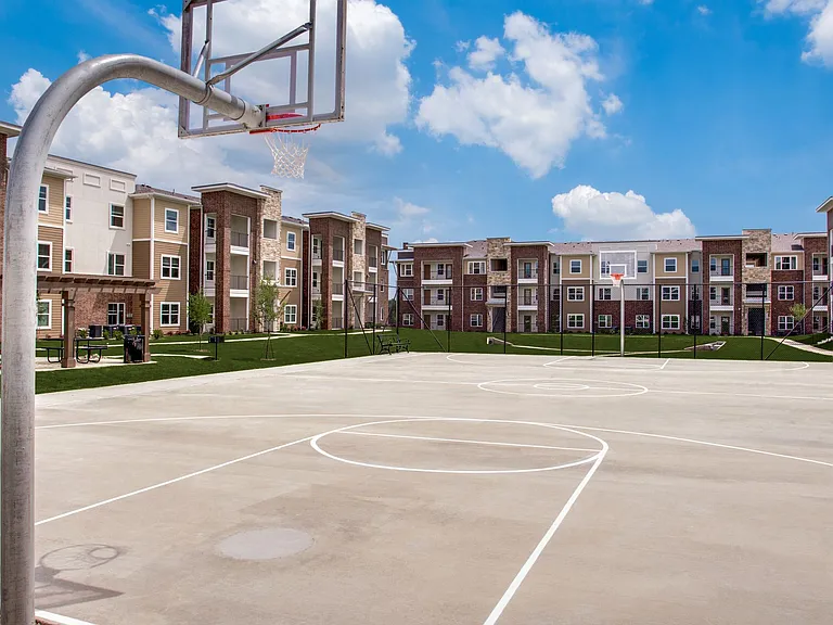 Palladium Glenn Heights — Photo 29