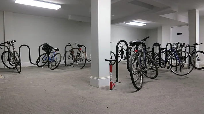 Rented by Nooklyn NYC LLC | media 14