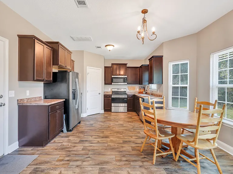 62 Robert Baker Ct — Photo 9