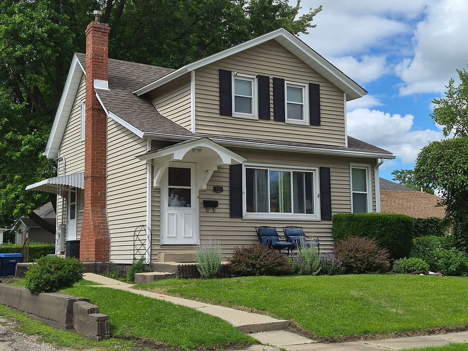 1st image of 215 Balbo Rd