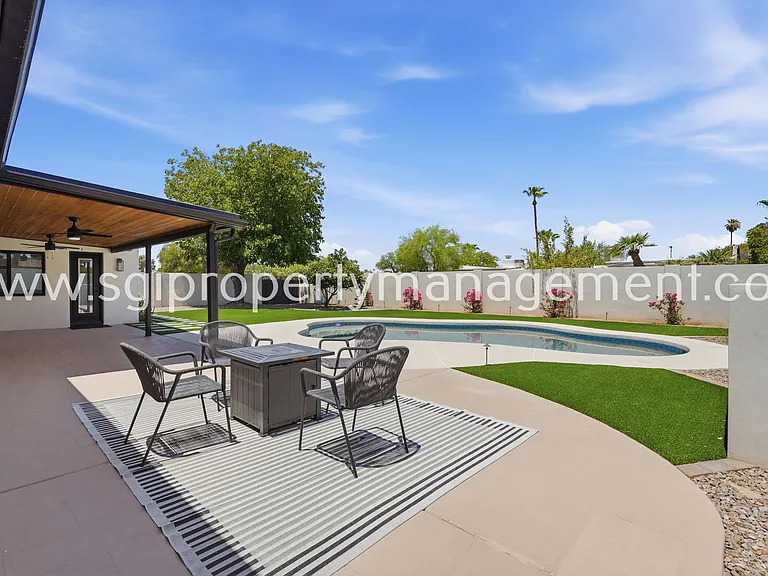 5040 E Columbine Dr — Photo 38