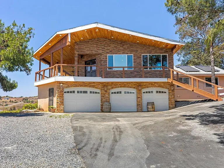 18759 Rangeland Rd — Photo 1