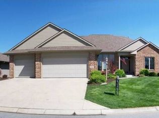12910 Sayville Trl, Fort Wayne, IN 46845