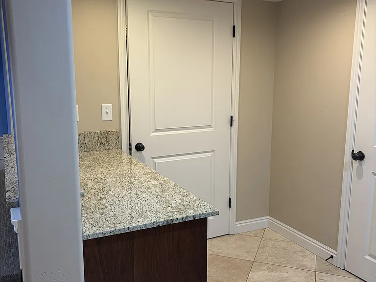 13228 S 2600 W — Photo 24