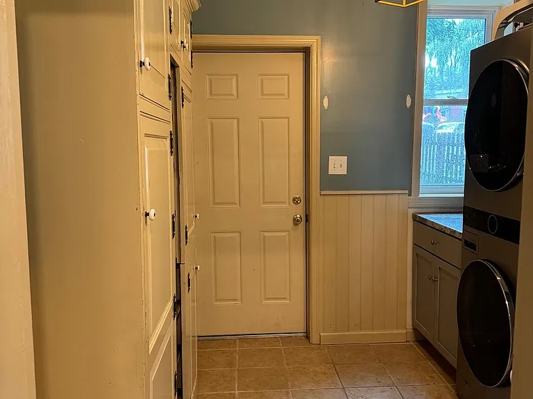 234 S Ann St — Photo 9