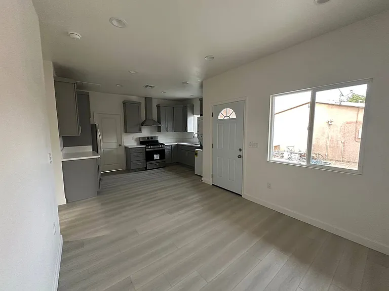13935 Rosita Pl — Photo 7