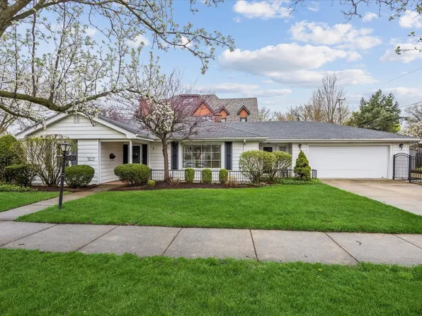 4100 Ellington Ave, Western Springs, IL 60558