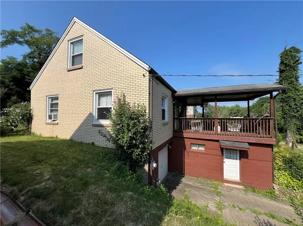 1012 Michelle Rd, New Kensington, PA 15068