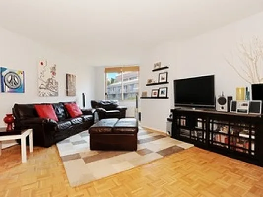 Sold by Corcoran | media 1