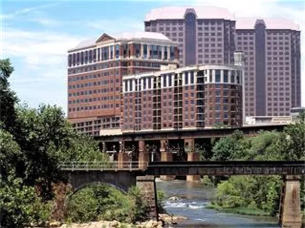 1101 Haxall Poin, Richmond, VA 23219