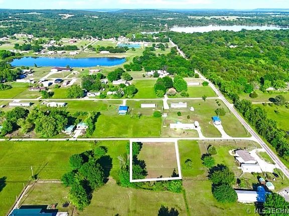 2nd image of 17 S 4201st Rd