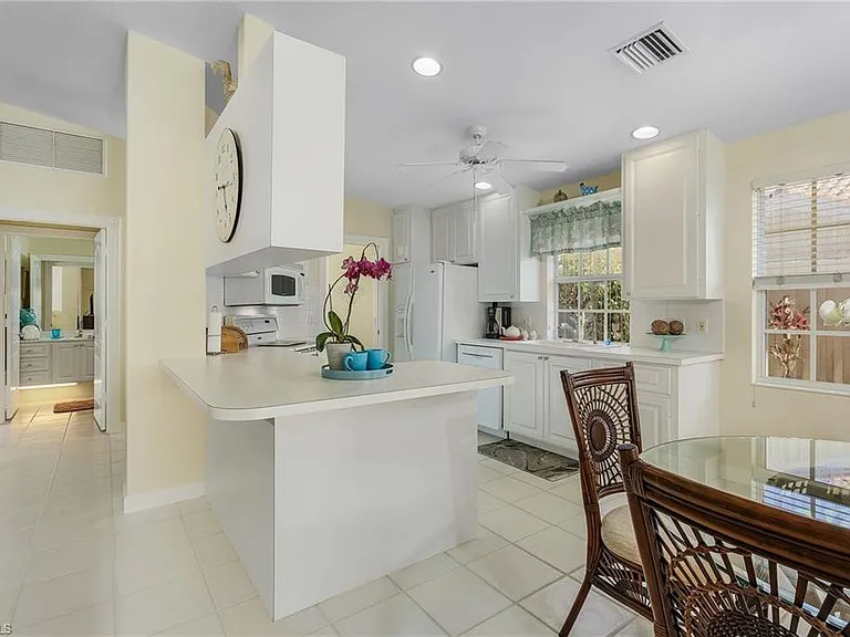 4147 Los Altos Ct — Photo 9