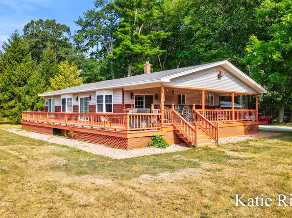 2030 North Cswy, Muskegon, MI 49445