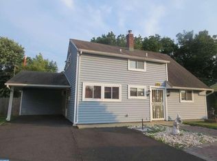 24 Goodrock Rd, Levittown, PA 19057