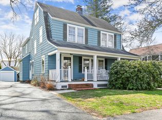 25 Hassake Rd, Old Greenwich, CT 06870