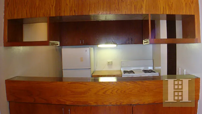 Rented by Halstead Real Estate | media 18