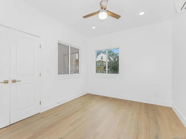 6140 Delafield Avenue image 25 of 36