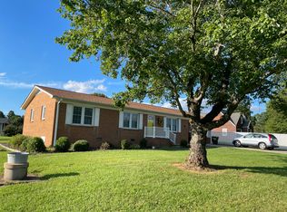 1336 Craver Rd, Lexington, NC 27295