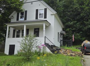 9 Parker St, Mexico, ME 04257