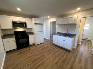 14 Gove St APT 201, Biddeford, ME 04005