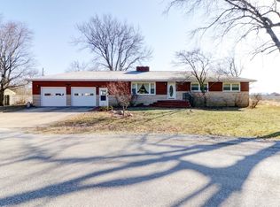 414 S Washington St, Sidney, IL 61877