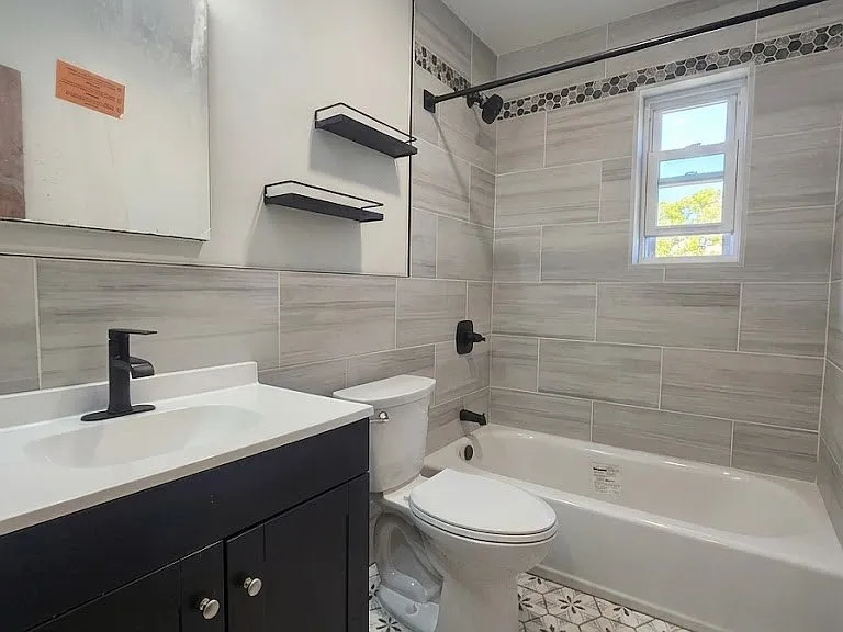 31-59 43rd St #2H — Photo 14