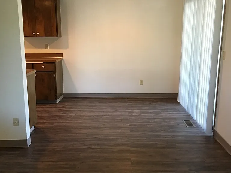 Sunrise Villas Apartments — Photo 7