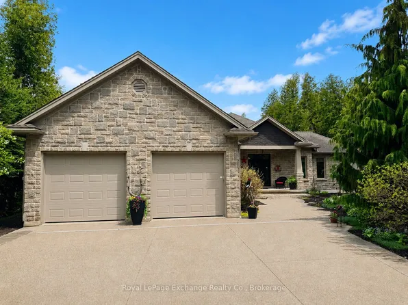 223 Upper Lorne Beach Rd, Kincardine, ON N0G 2T0