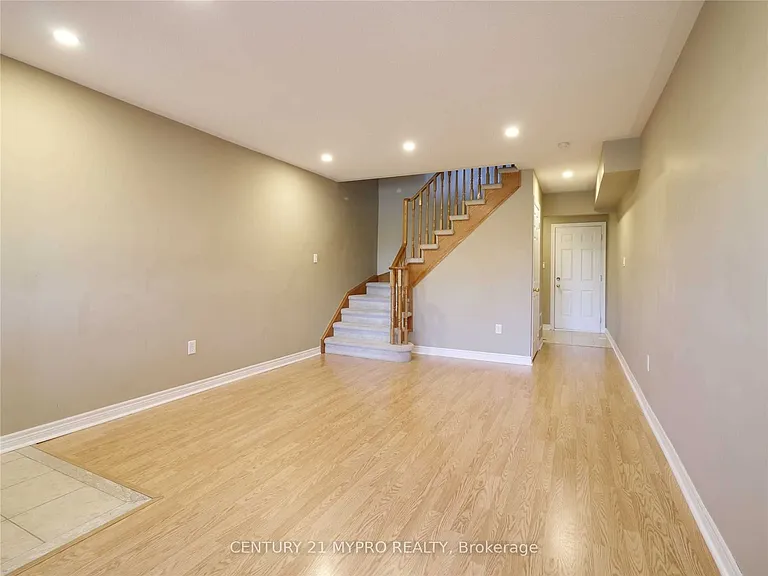 2491 Bur Oak Ave — Photo 5