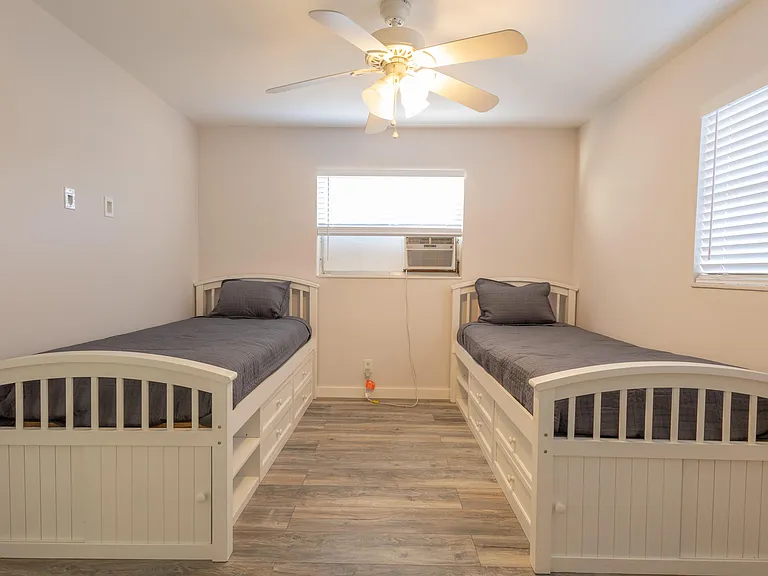 714 S Arnold Ave #B — Photo 11
