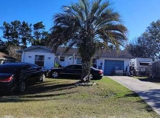 21450 SW Honeysuckle St, Dunnellon, FL 34431