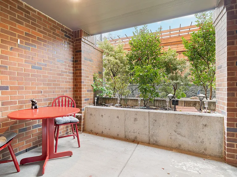 1522 NE 65th Ave — Photo 15